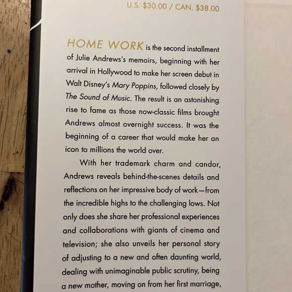 Julie Andrews Autobiography Home and Home Work - Picture 3 of 11